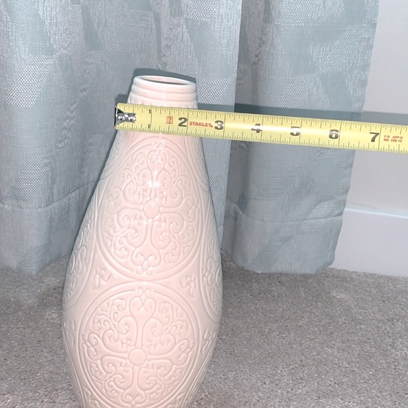 🍁Clearance- NWT Ceramic Cross Vase - Picture 3 of 8